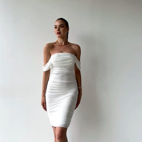 White Bodycon Ruched Stretch Dress - Picture 2 of 12